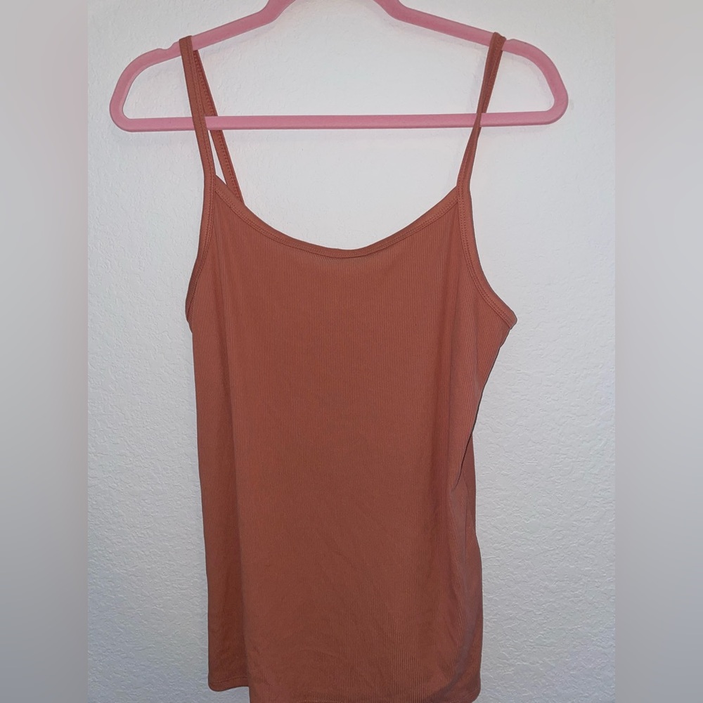 No boundaries tank top, coral color Size XXL